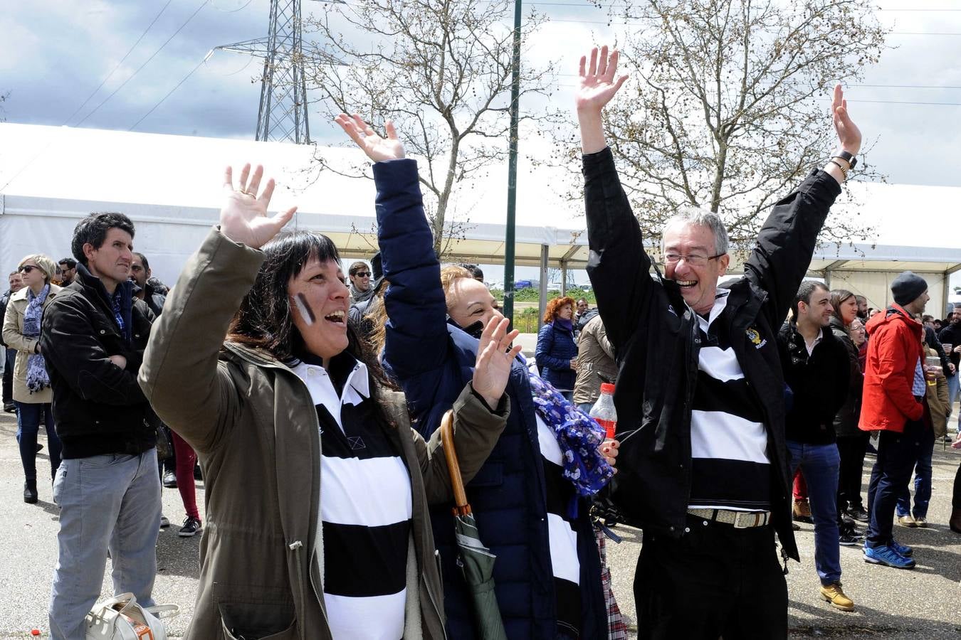 Primeras celebraciones de la Copa del Rey de rugby en la &#039;Fan Zone&#039;