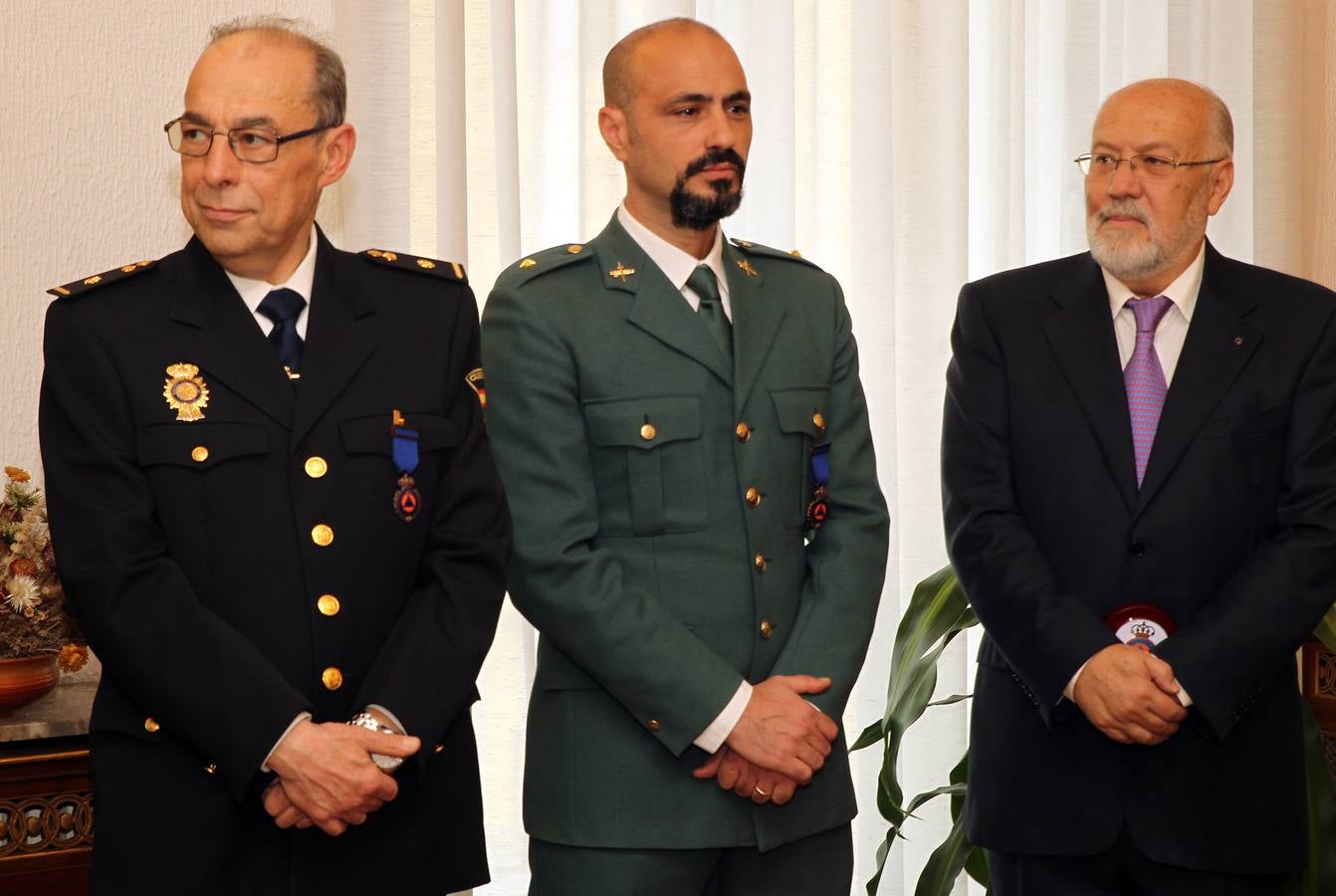Entrega de distinciones a miembros de los cuerpos de Seguridad de Segovia