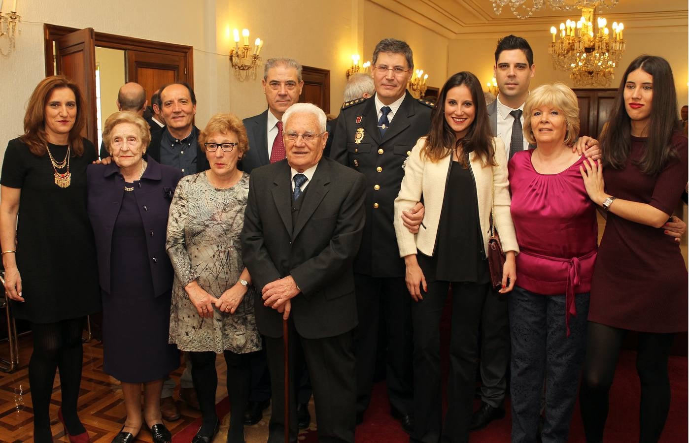 Entrega de distinciones a miembros de los cuerpos de Seguridad de Segovia