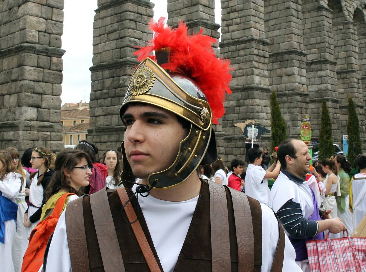 Los estudiantes segovianos celebran el Día de la Fundación de Roma