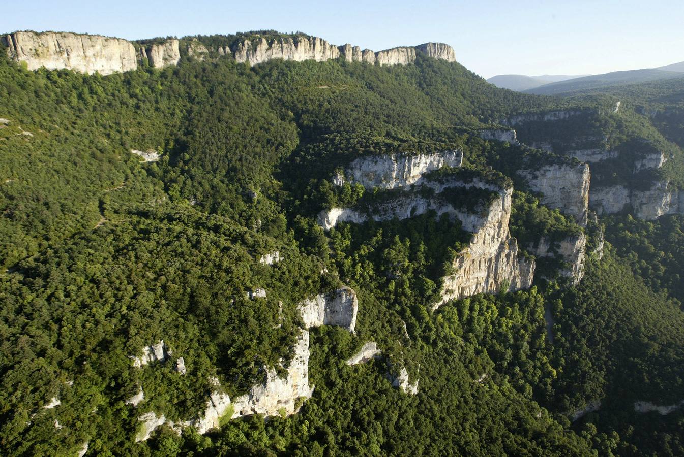 Montes Obarenes.