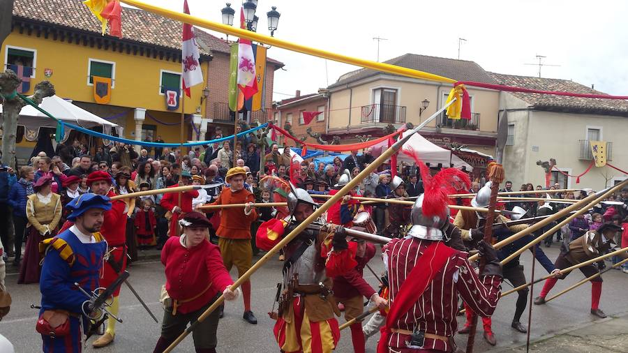 Mercado comunero en Torrelobatón