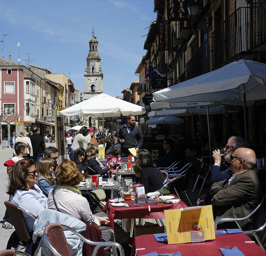 Las Edades del Hombre llenan las calles de Toro