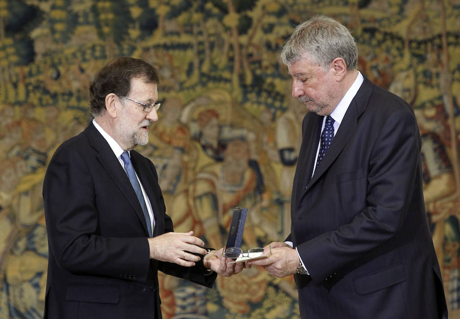 Entrega de las Medallas de Oro al Mérito en el Trabajo