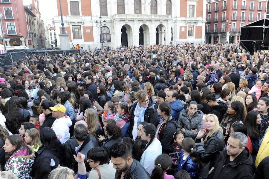 Abraham Mateo desata la pasión de sus fans vallisoletanas