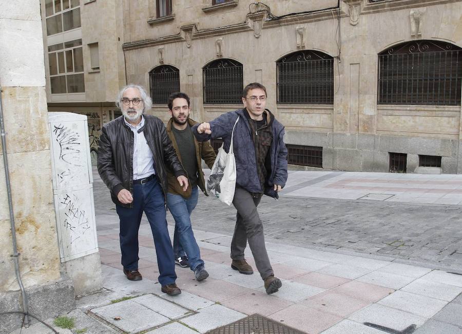 Juan Carlos Monedero inicia la precampaña en Salamanca