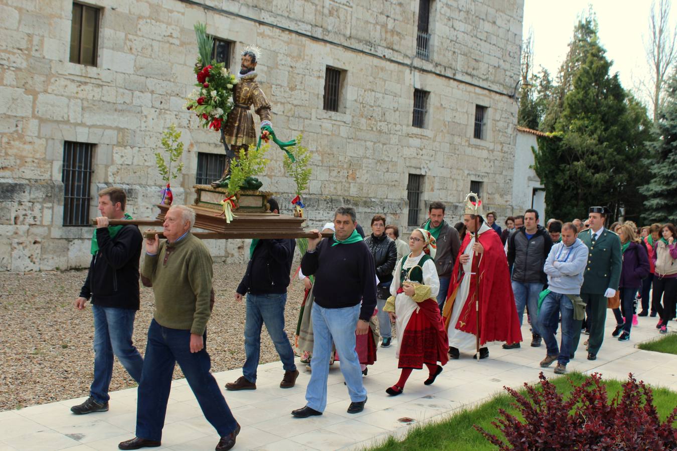 Romería de San Isidro en Dueñas (2/2)