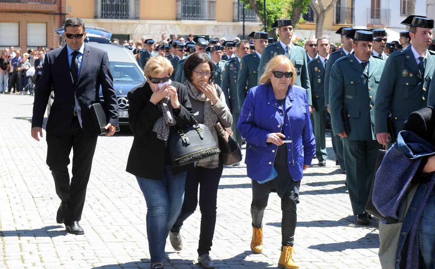 Tordesillas despide al guardia civil arrollado en la A-62 en acto de servicio