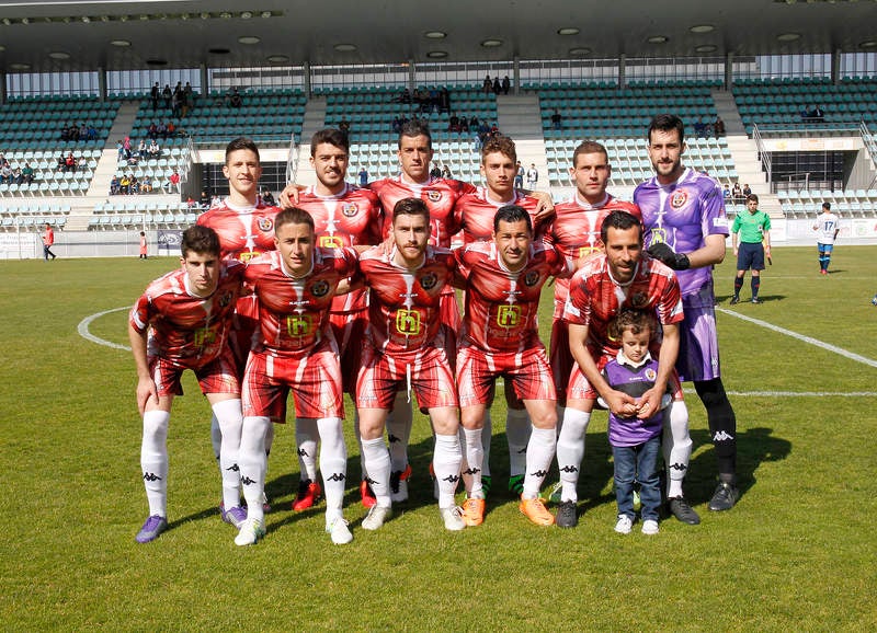 El Deportivo Palencia cae frente al Loja en el primer partido de &#039;play off&#039; (Primera galería)