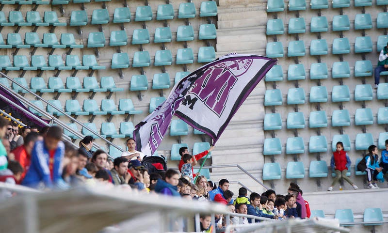 El Deportivo Palencia cae frente al Loja en el primer partido de &#039;play off&#039; (Primera galería)