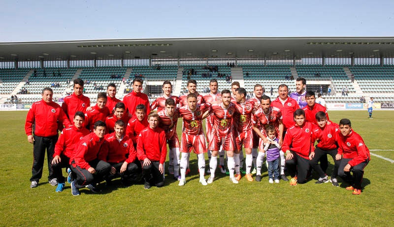 El Deportivo Palencia cae frente al Loja en el primer partido de &#039;play off&#039; (Primera galería)