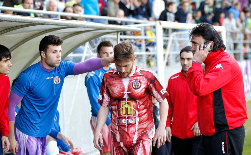 El Deportivo Palencia cae frente al Loja en el primer partido de &#039;play off&#039; (Segunda galería)