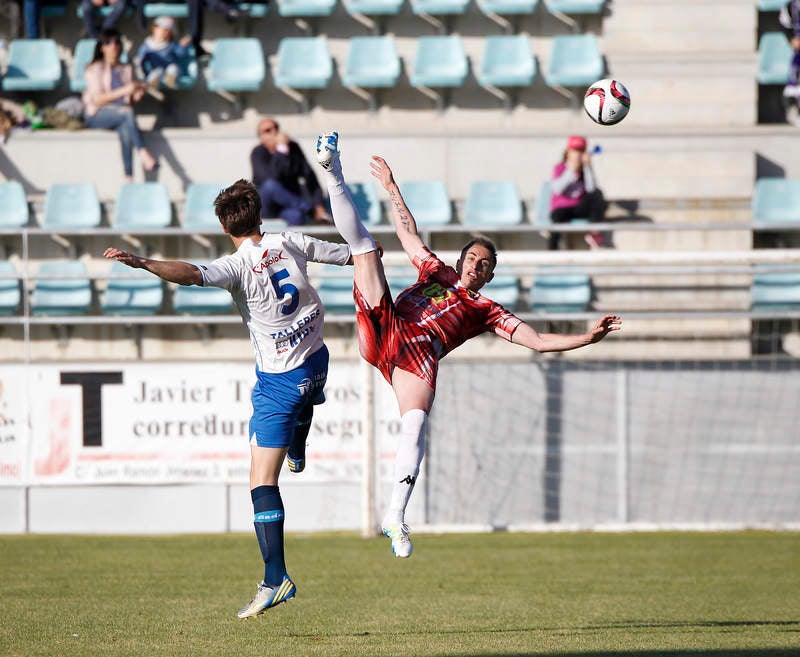 El Deportivo Palencia cae frente al Loja en el primer partido de &#039;play off&#039; (Segunda galería)