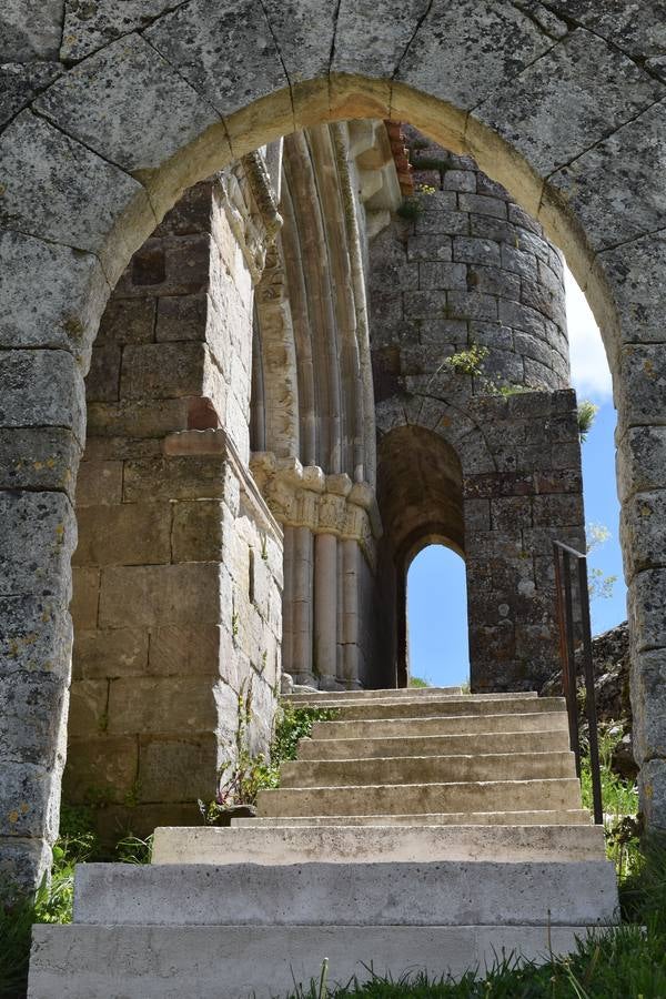 La ermita de Vallespinoso de Aguilar, una joya del románico palentino