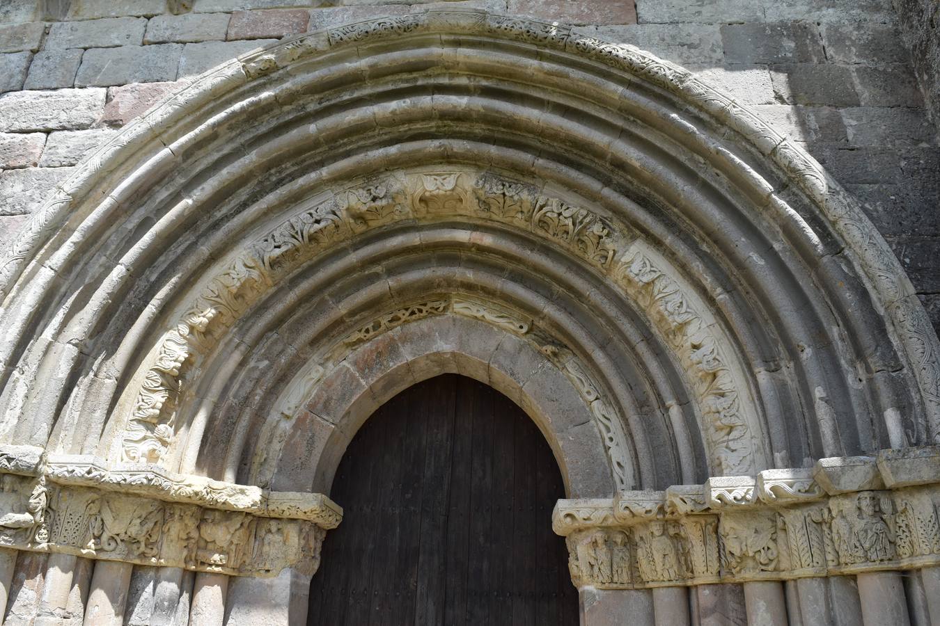 La ermita de Vallespinoso de Aguilar, una joya del románico palentino