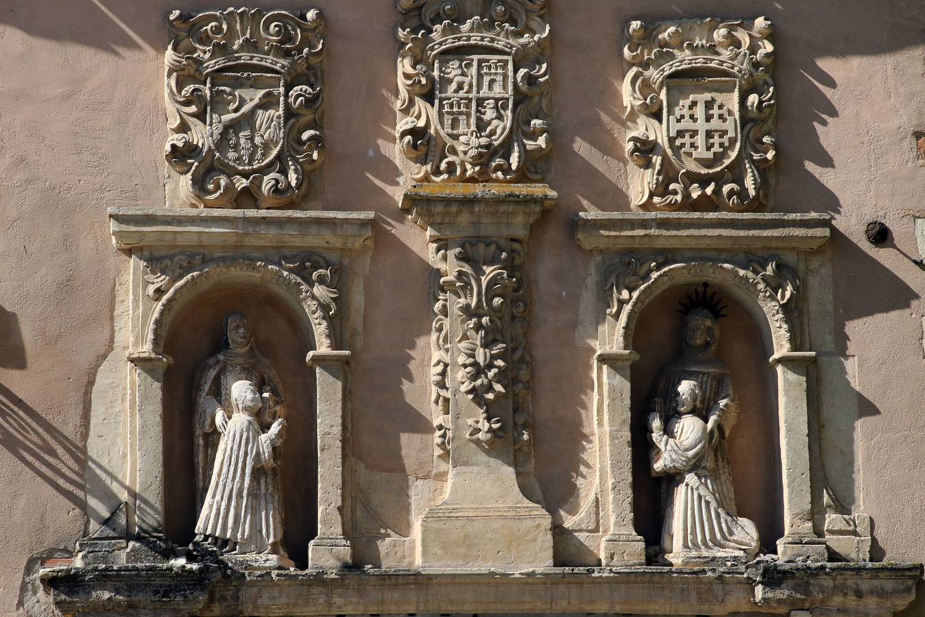 Conoce el Monasterio de San Antonio El Real de Segovia