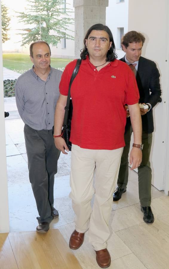 Antonio Manilla presenta su poemario &#039;El lugar en mí&#039; en el Aula de Cultura de El Norte