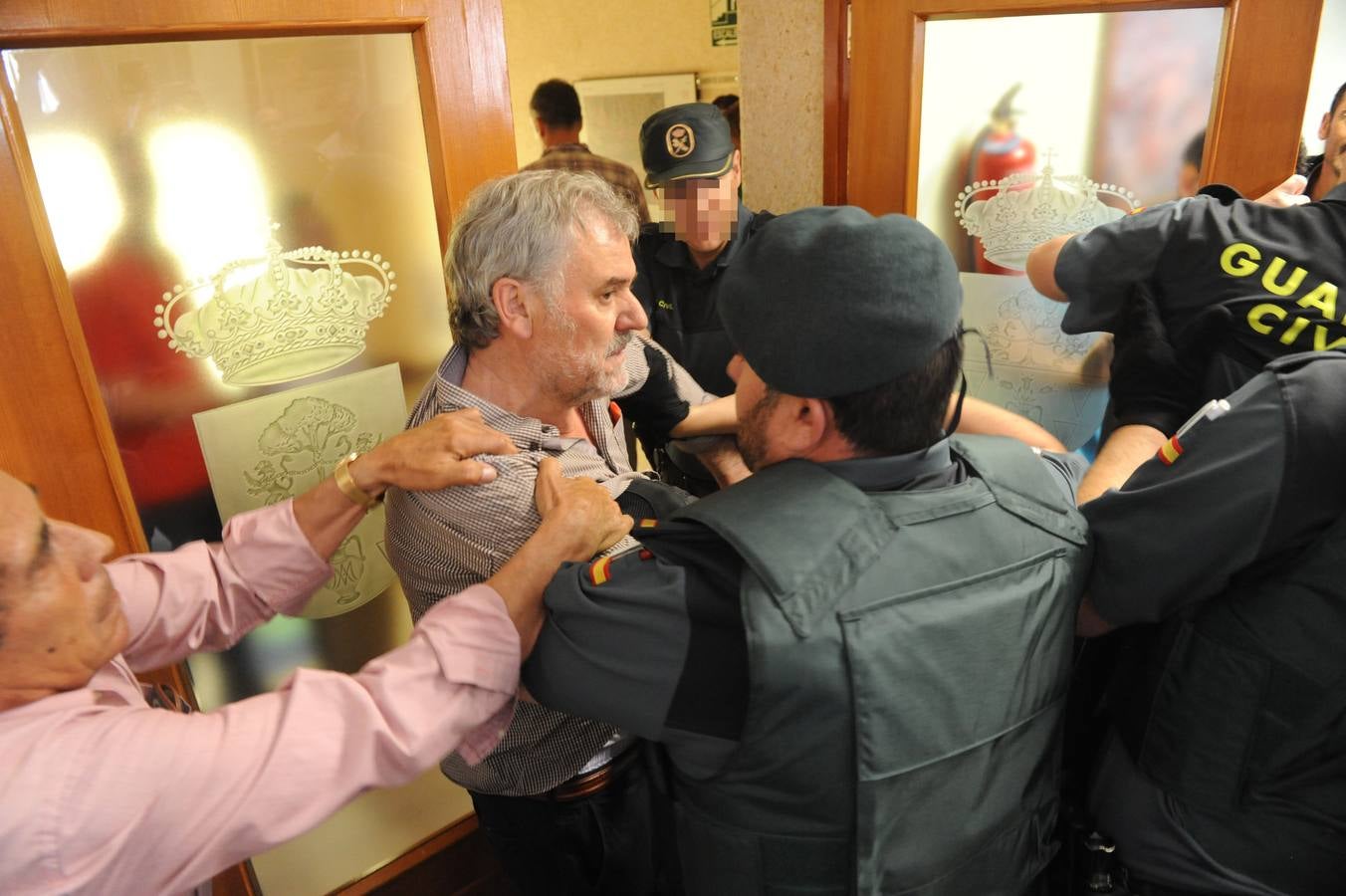 Enfrentamientos entre los vecinos en el pleno del Ayuntamiento de Valdestillas