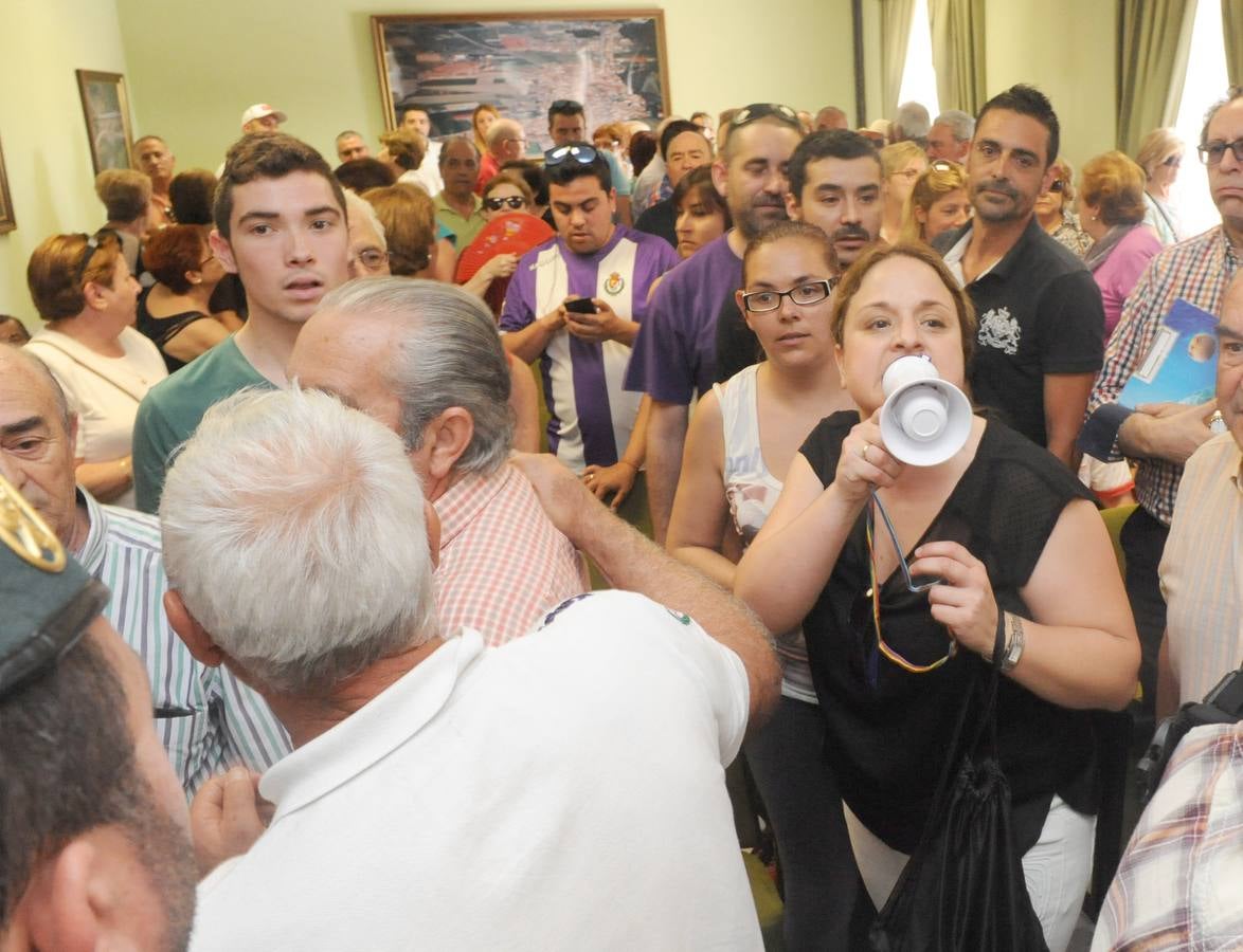 Enfrentamientos entre los vecinos en el pleno del Ayuntamiento de Valdestillas
