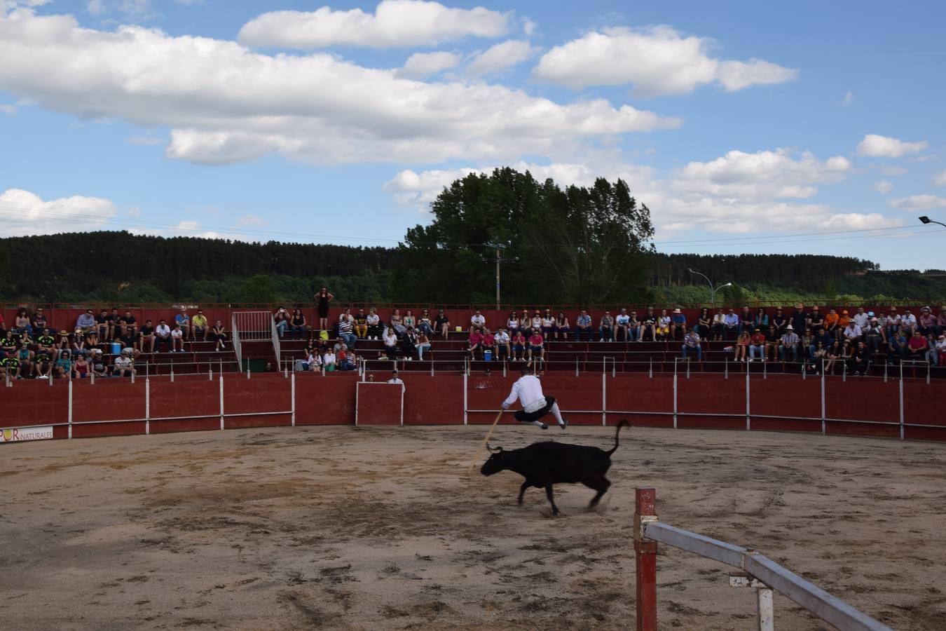 Espectáculo de recortes en las fiestas de Guardo