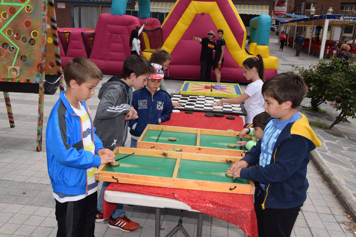 Humor y diversión en el día grande de las fiestas de Guardo (Palencia)