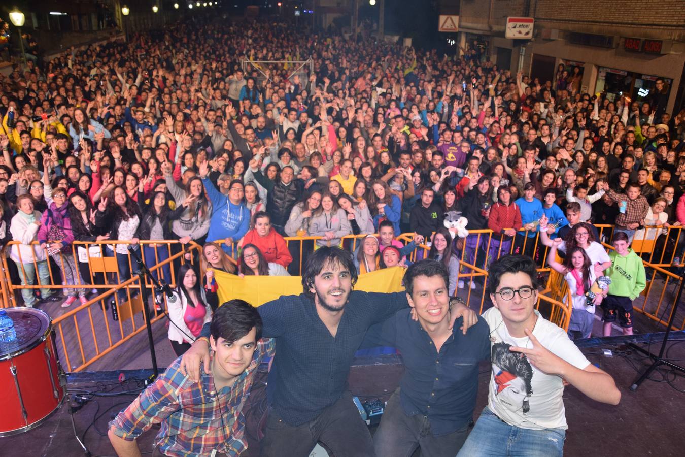 Multitudinario concierto del grupo colombiano Morat en las fiestas de Guardo (Palencia)