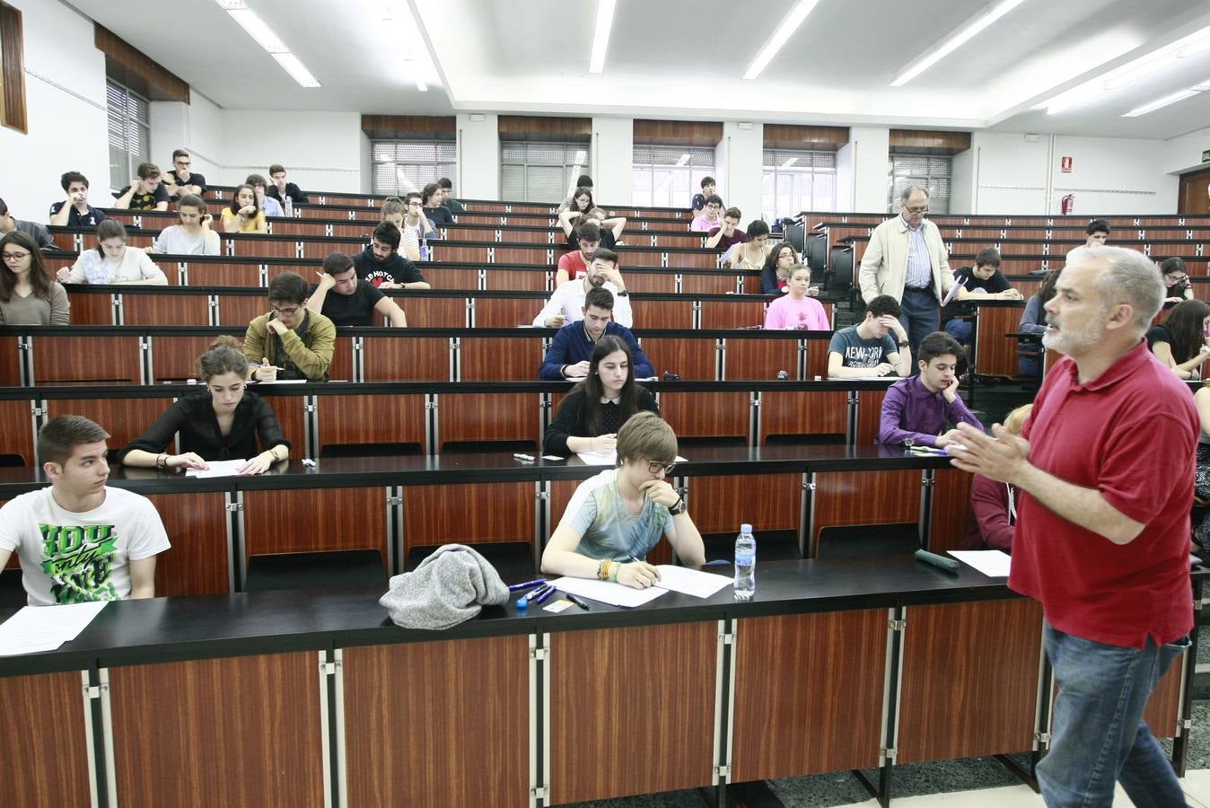 La última selectividad para las estudiantes salmantinos (2/2)