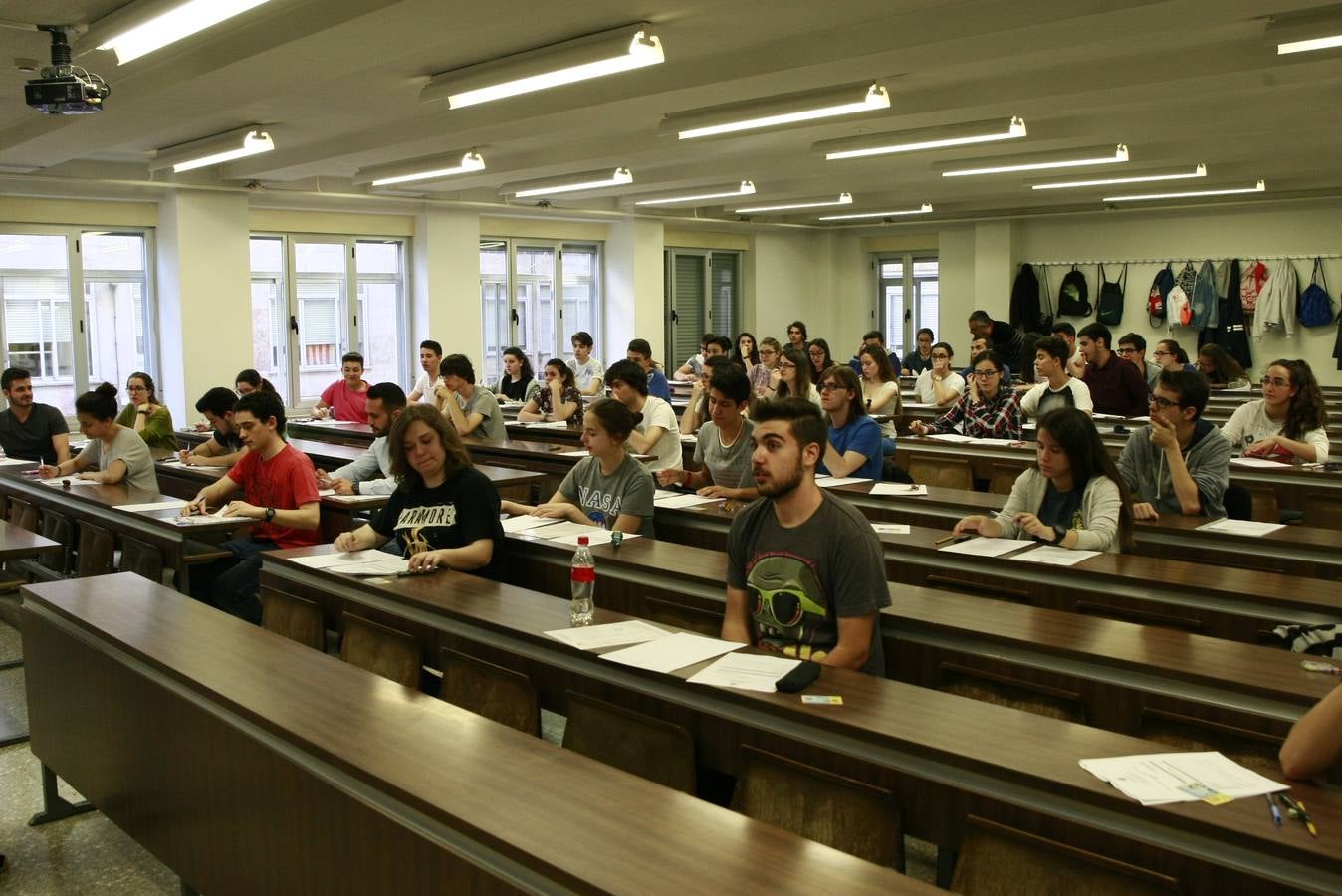 La última selectividad para las estudiantes salmantinos (2/2)