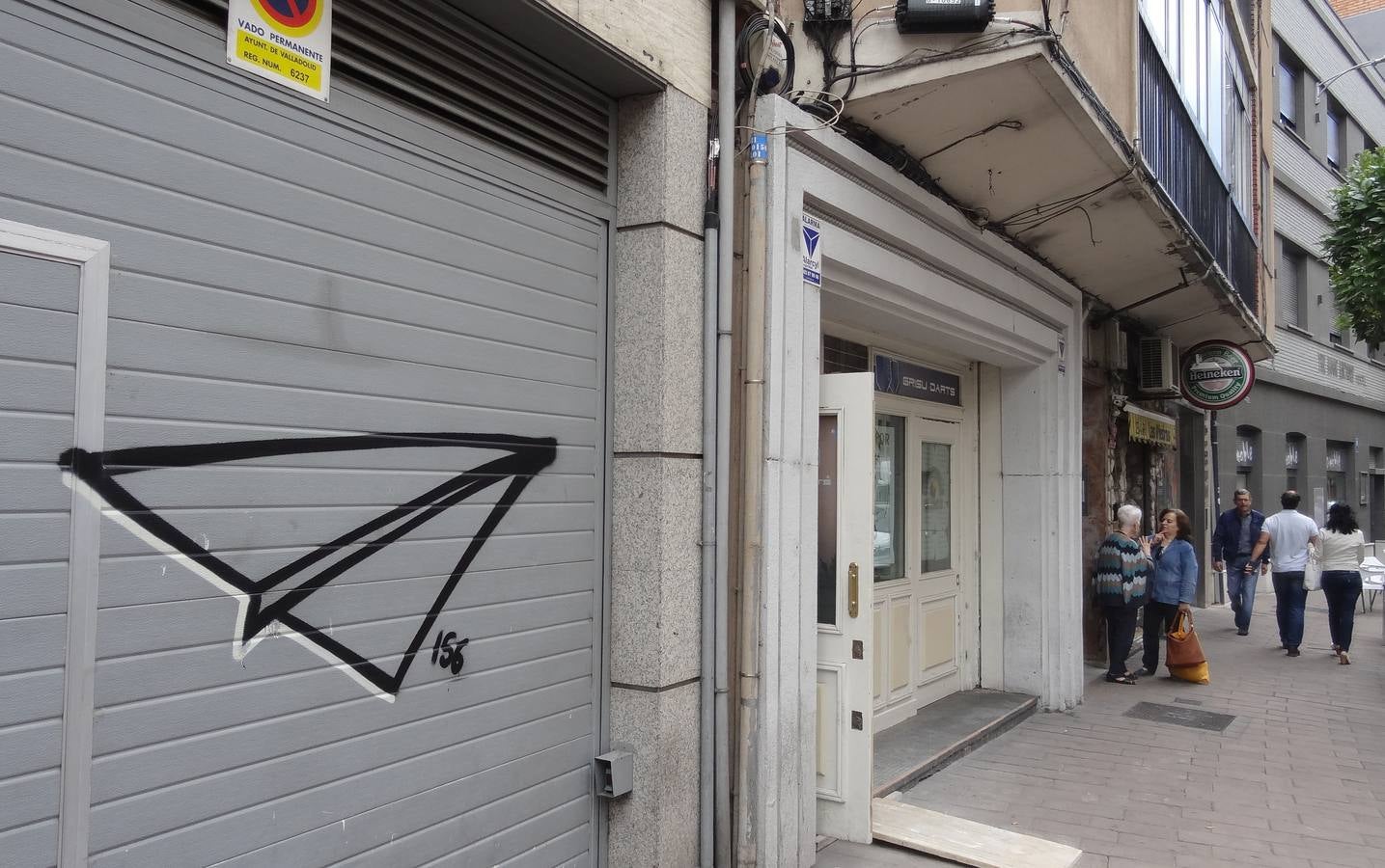 Los &#039;aviones de papel&#039; que recorren toda la ciudad