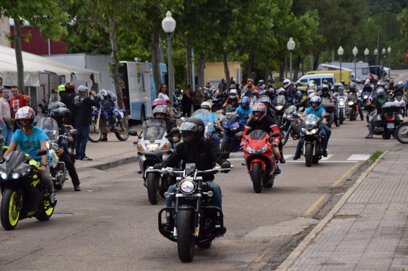 Concentración motera Lechazos en Guardo