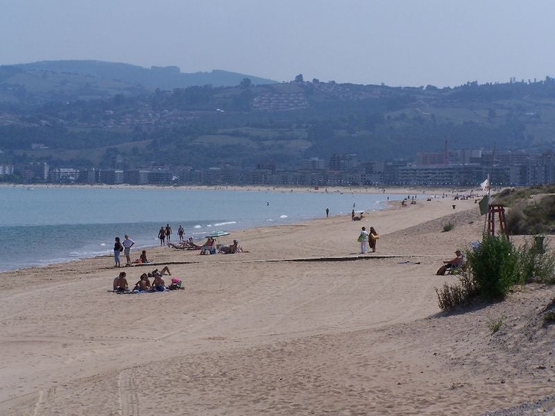 Playa de Salvé en Laredo.