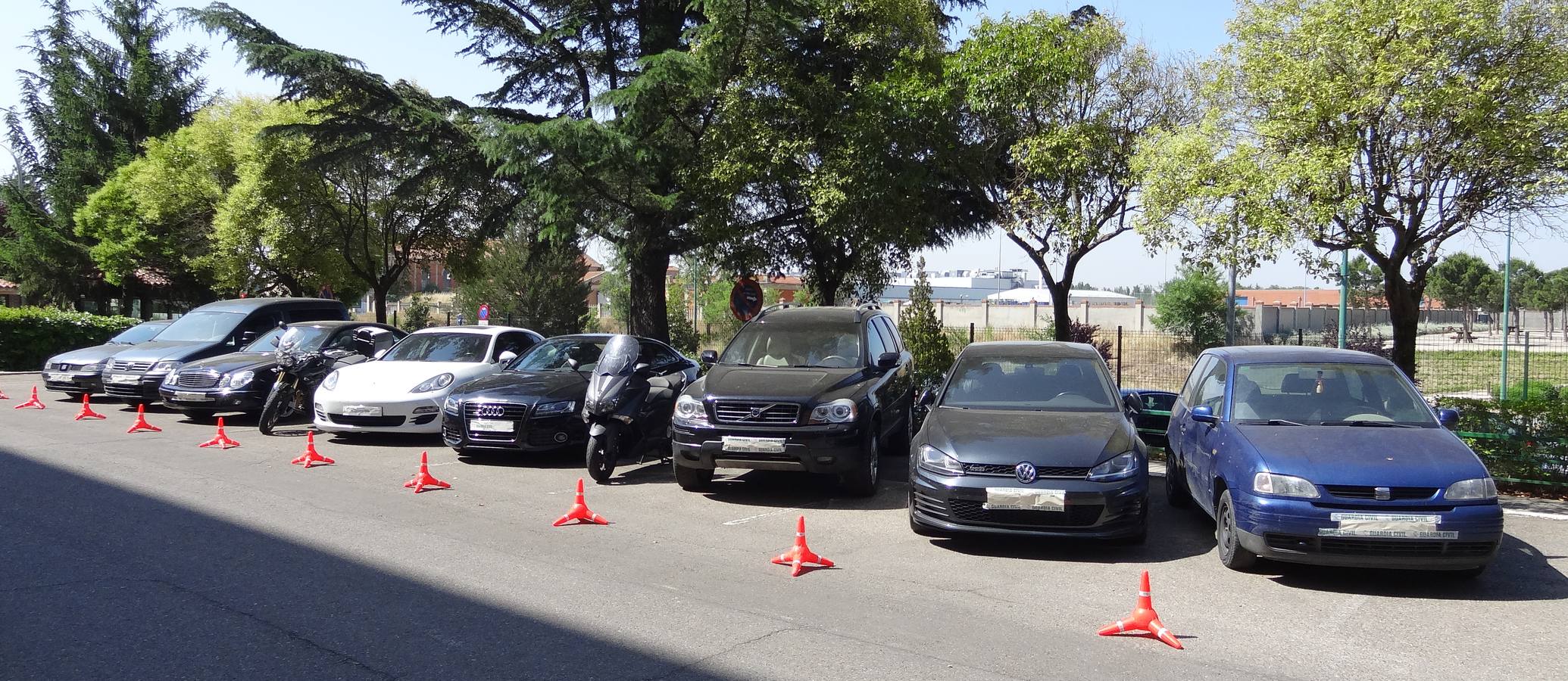 Material incautado en la mayor operación contra la distribución de drogas sintéticas en el noroeste de España