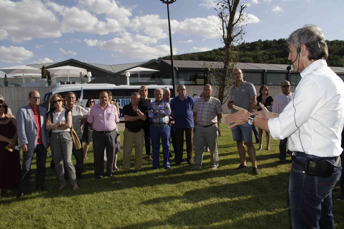 La Bodega Cepa 21 abre sus puertas al Club de Catas de El Norte de Castilla (1/2)