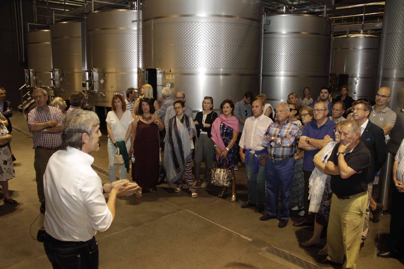 La Bodega Cepa 21 abre sus puertas al Club de Catas de El Norte de Castilla (1/2)