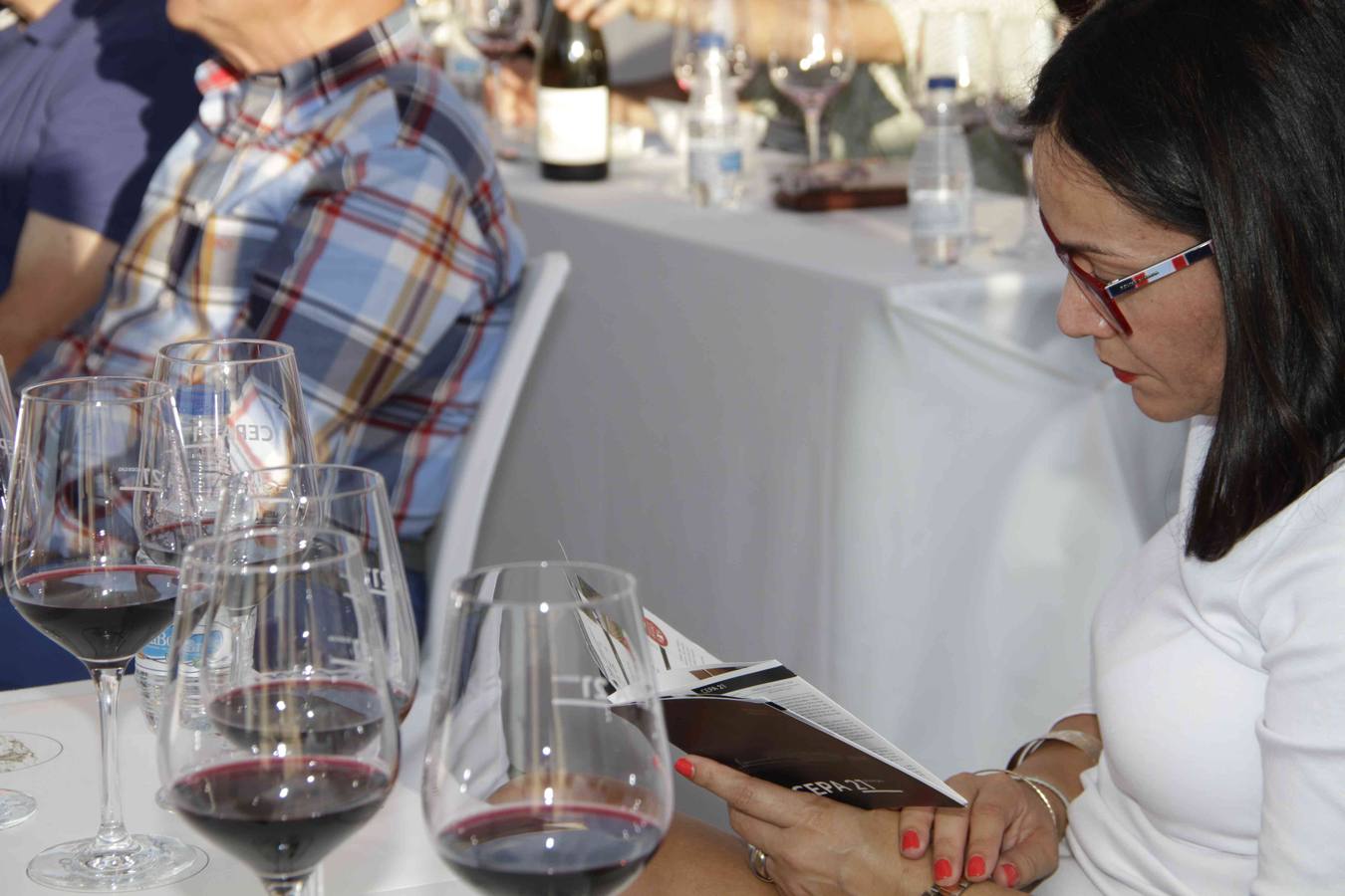 La Bodega Cepa 21 abre sus puertas al Club de Catas de El Norte de Castilla (2/2)