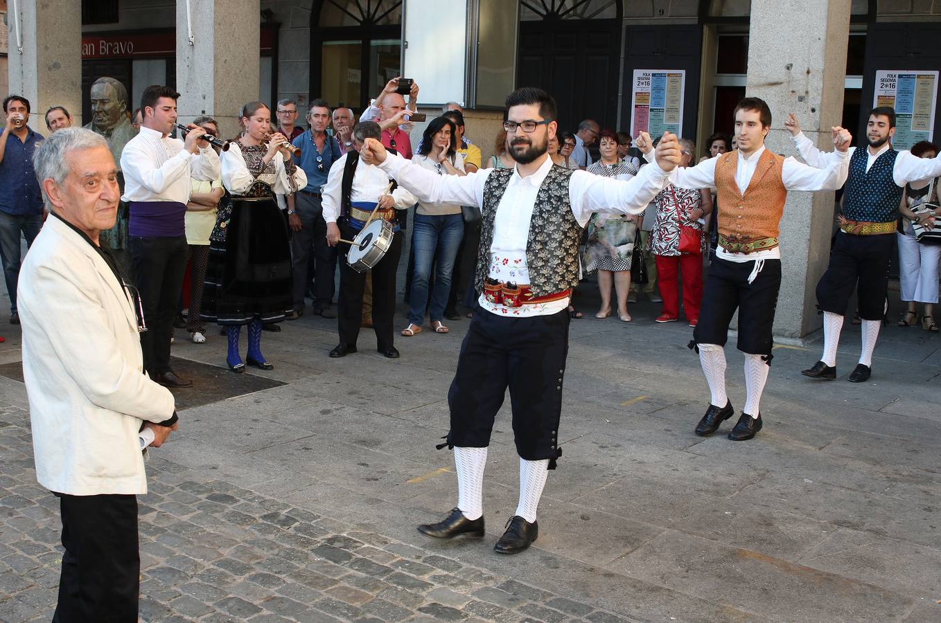 Homenaje de Segovia al folclorista y cantautor Ismael Peña Poza