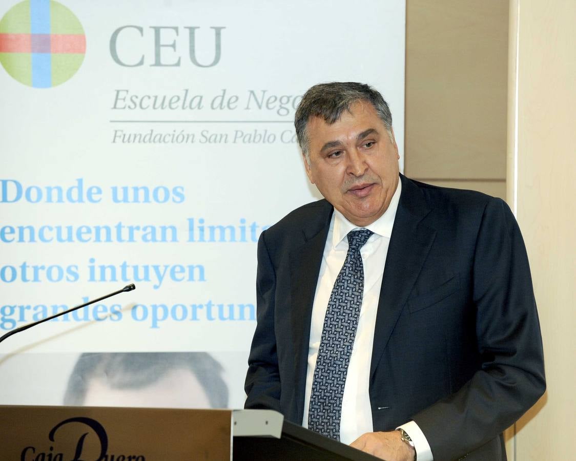 Duodécima promoción del máster MBA Internacional de la Universidad CEU