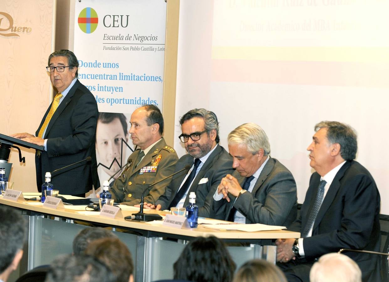 Duodécima promoción del máster MBA Internacional de la Universidad CEU