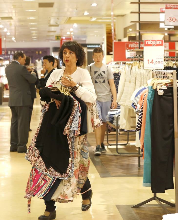 Arrancan las rebajas de verano en Valladolid