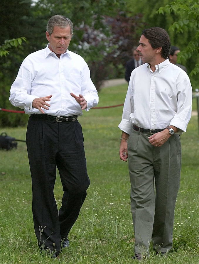 George W. Bush y José María Aznar, durante la visita que el mandatario republicano efectuó en junio de 2001.