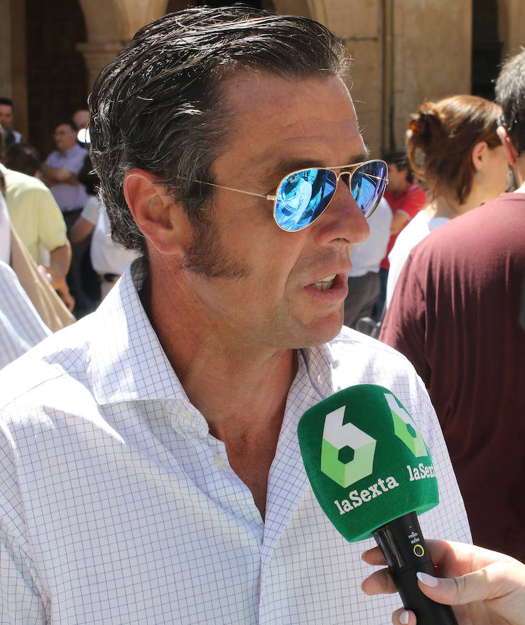 Funeral en Sepúlveda (Segovia) por el torero Víctor Barrio (1/2)