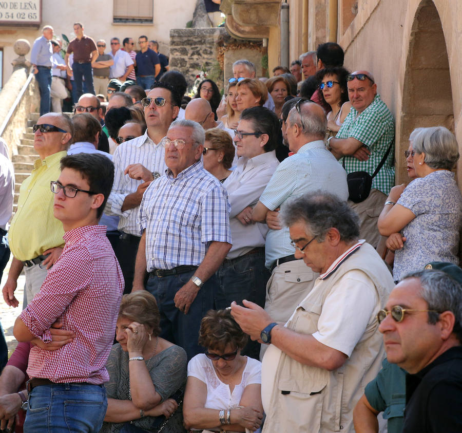 Funeral en Sepúlveda (Segovia) por el torero Víctor Barrio (1/2)