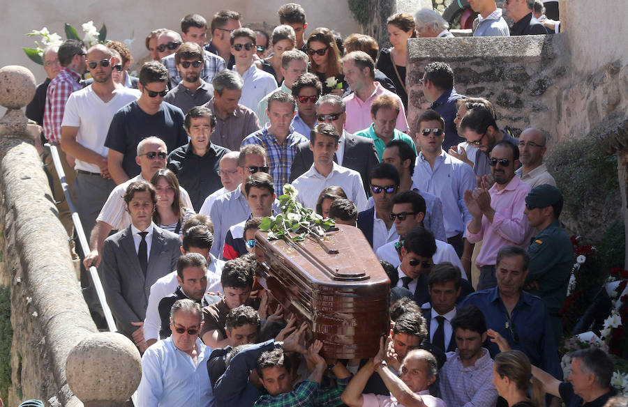 Funeral en Sepúlveda (Segovia) por el torero Víctor Barrio (2/2)