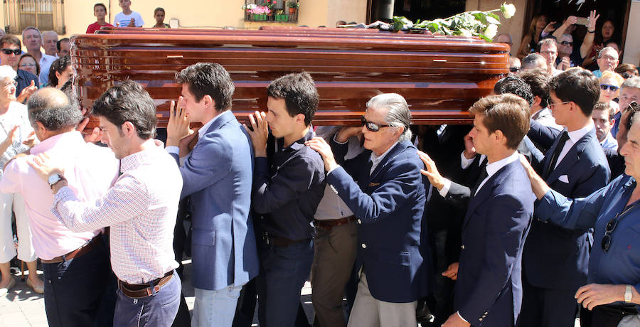 Funeral en Sepúlveda (Segovia) por el torero Víctor Barrio (2/2)