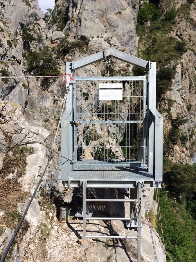 Puentes sobre el Cares en la via Ferrata