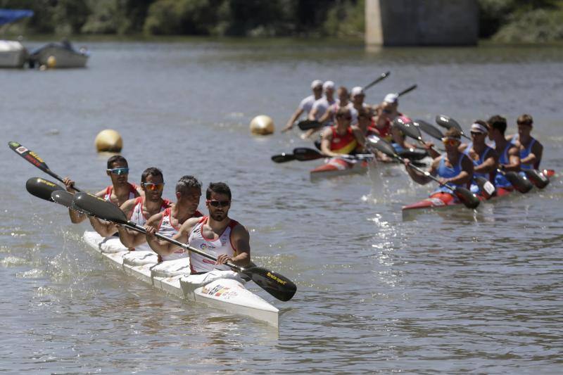 Regata k-4 en el río Pisuerga
