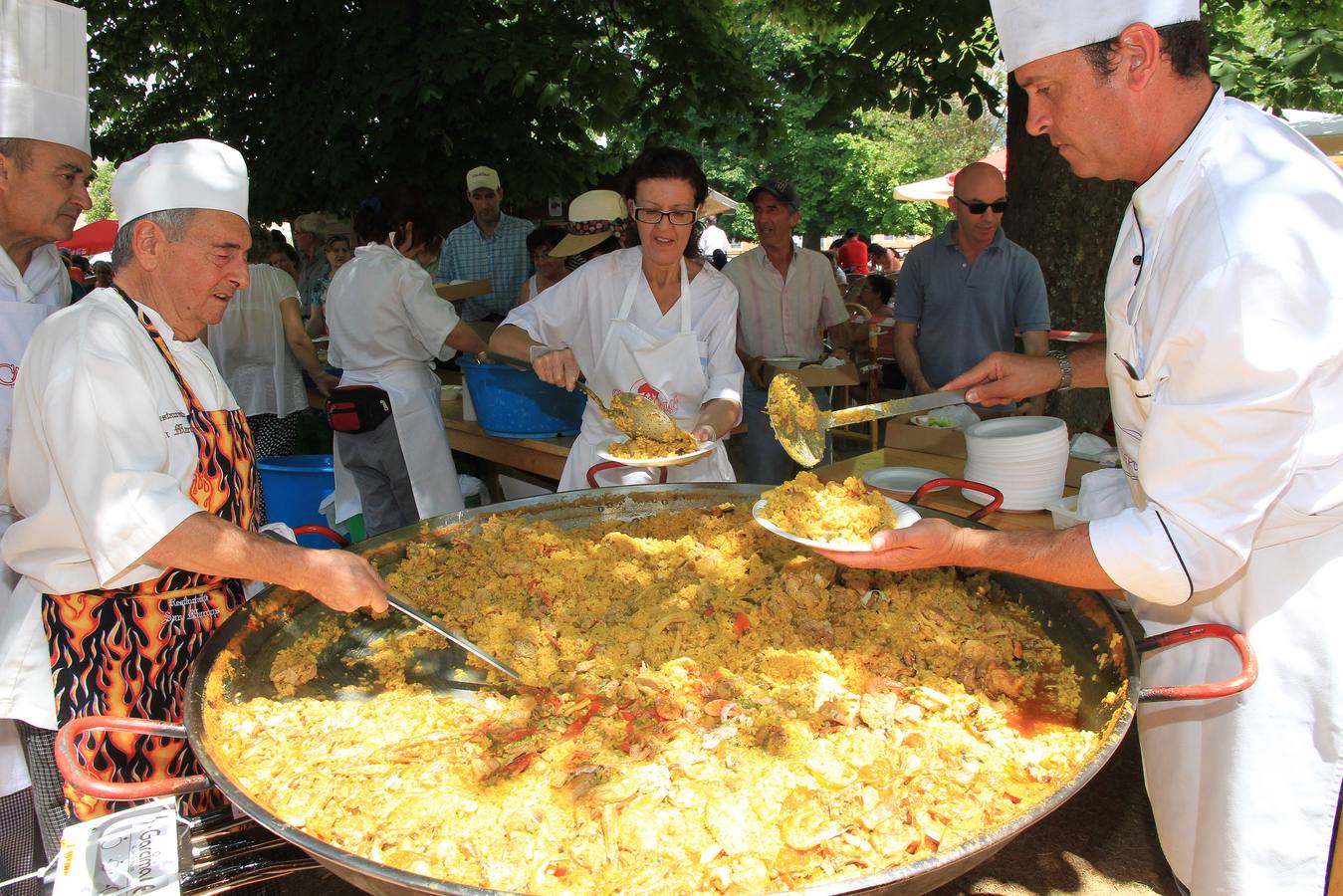 Apadefim celebra la tradicional paella de fin de curso en el Real Sitio de San Ildefonso