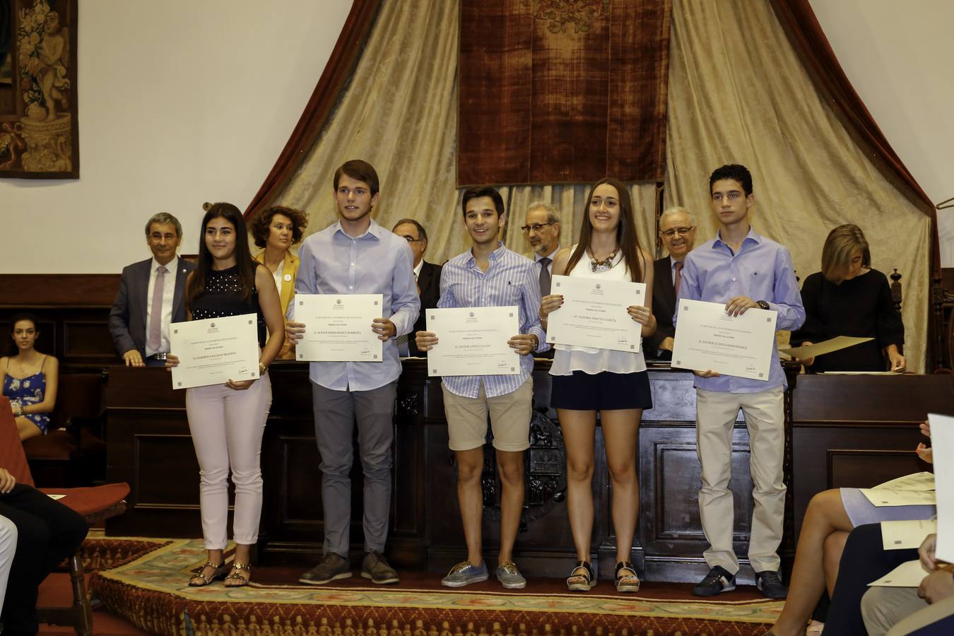 La Universidad de Salamanca premia a los mejores alumnos en la Selectividad