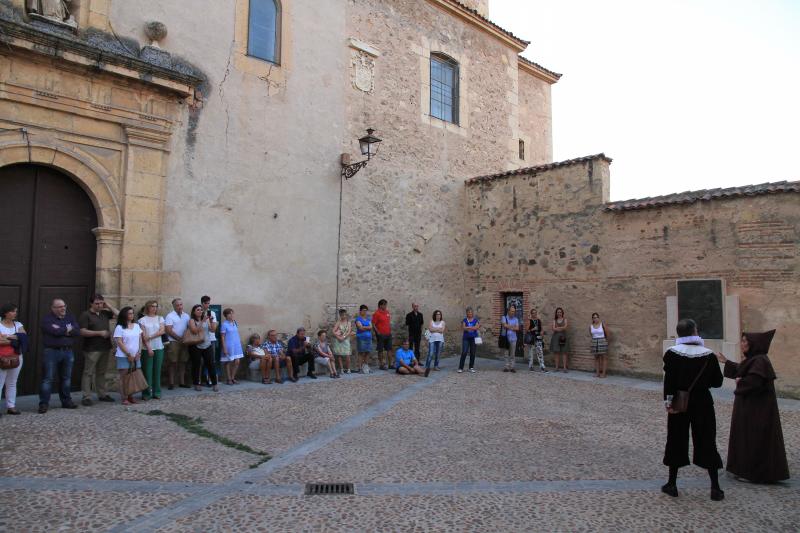 Visita teatralizada por el casco histórico de Segovia sobre el mundo cervantino