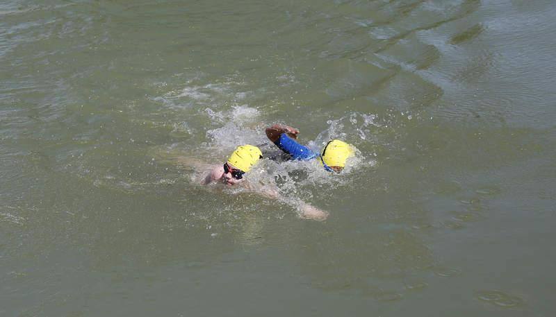 II Travesia a nado en el Canal de Castilla y Casas del Rey en Paredes de Nava